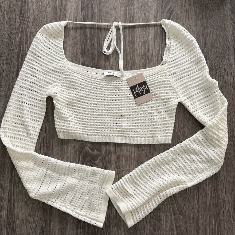 NEW Pitaya Laurena bell sleeve eyelet crop top